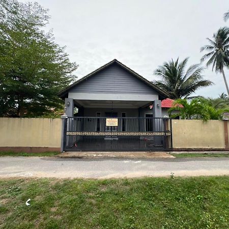 Relaxs Homestay Kota Bharu Zewnętrze zdjęcie
