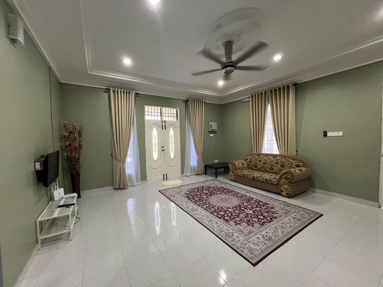 Relaxs Homestay Kota Bharu Zewnętrze zdjęcie